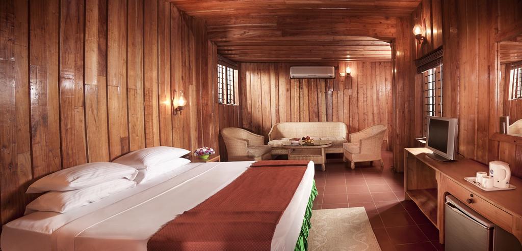Hotel Woods N Spice - Thekkady Kumily Exterior foto