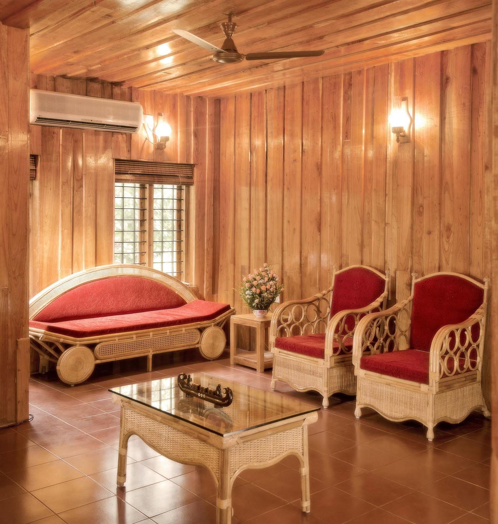 Hotel Woods N Spice - Thekkady Kumily Exterior foto