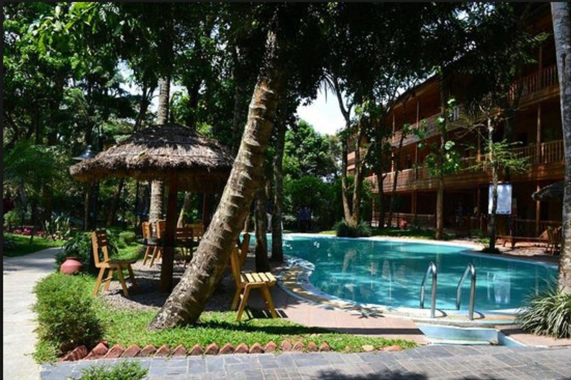 Hotel Woods N Spice - Thekkady Kumily Exterior foto